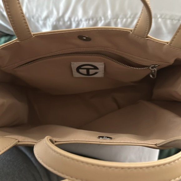 Telfar Medium Shopping Bag - Picture 4 of 4